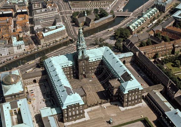 Christiansborg01