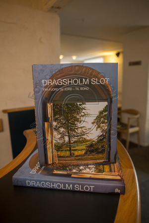 Dragsholm Slot - bog